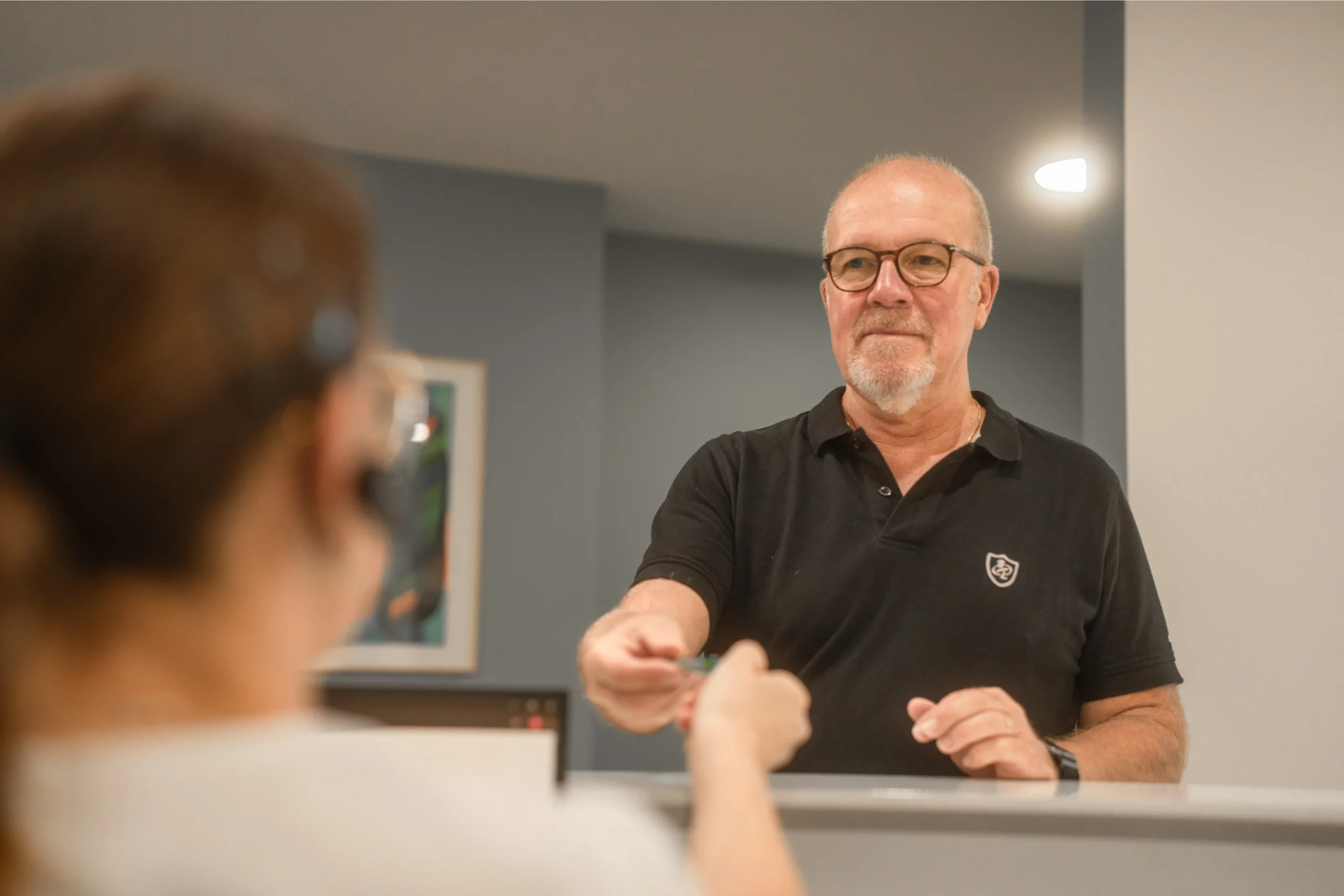 consultation dentaire ollioules scaled Notre Cabinet Dentistes Ollioules | Cabinet dentaire Mermoz